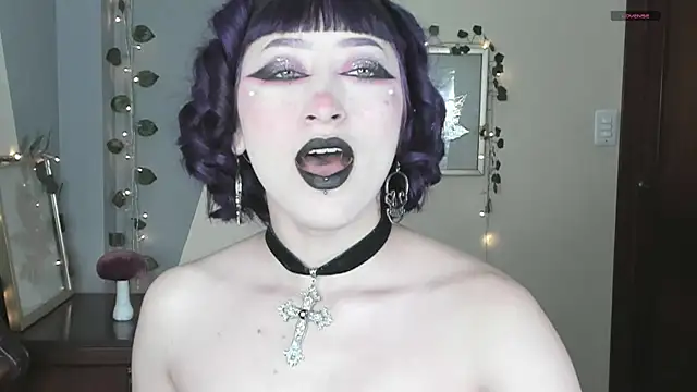 BlueBerry     online show from 12/19/25, 12:28