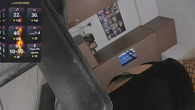 Snapshot of MissIvanna chatting on 03/02/25, 10:59 MissIvanna online show from 03/02/25, 10:59