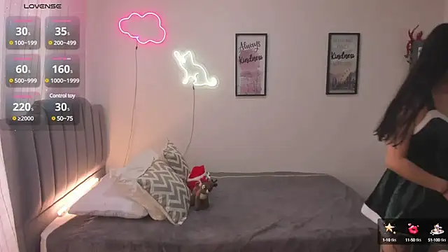 Amy joones online show from 12/21/24, 01:53