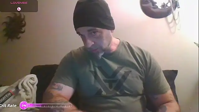 Snapshot of sammy_sin chatting on 11/26/25, 12:44 sammy sin online show from 11/26/25, 12:44