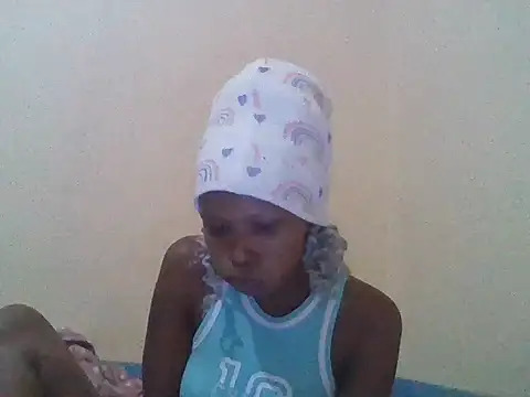 CharlotteDee online show from 11/02/25, 06:05