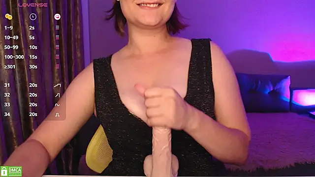 VerySweetKate111 online show from 07/07/26, 04:00
