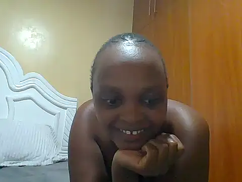 Snapshot of Sexxy-Shie chatting on 06/25/26, 08:46 Sexxy-Shie online show from 06/25/26, 08:46