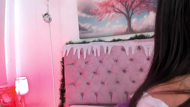 Julianaa Castro  online show from 12/27/24, 02:54