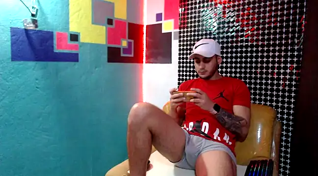 Snapshot of xxxxhotxoxo chatting on 12/06/24, 08:37 xxxxhotxoxo online show from 12/06/24, 08:37