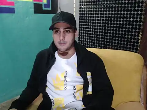 Snapshot of xxxxhotxoxo chatting on 12/29/24, 06:56 xxxxhotxoxo online show from 12/29/24, 06:56