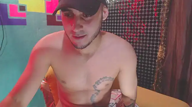 Snapshot of xxxxhotxoxo chatting on 02/27/25, 10:26 xxxxhotxoxo online show from 02/27/25, 10:26