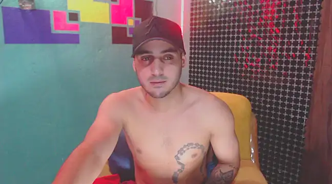 Snapshot of xxxxhotxoxo chatting on 03/12/25, 07:02 xxxxhotxoxo online show from 03/12/25, 07:02