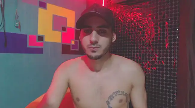 Snapshot of xxxxhotxoxo chatting on 03/17/25, 04:29 xxxxhotxoxo online show from 03/17/25, 04:29