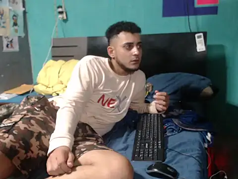 Snapshot of xxxxhotxoxo chatting on 10/22/25, 10:53 xxxxhotxoxo online show from 10/22/25, 10:53