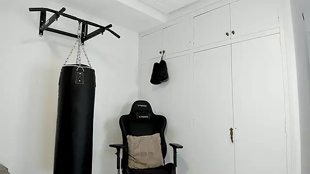 dan01  online show from 10/17/25, 12:19