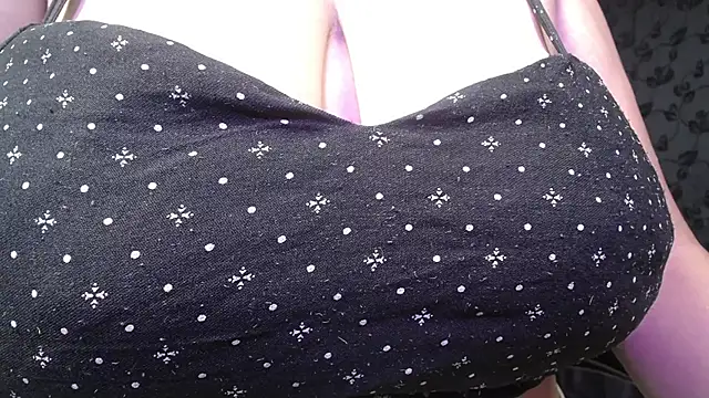 kalpanaaishaa online show from 09/25/25, 10:08