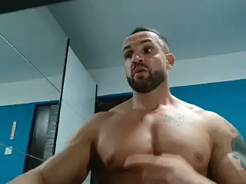 Magnificmuscles89 online show from 12/18/24, 08:57