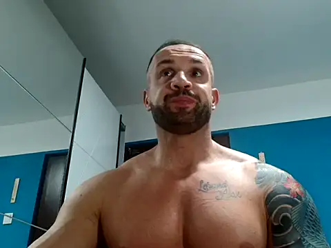 Magnificmuscles89 online show from 02/02/25, 04:00