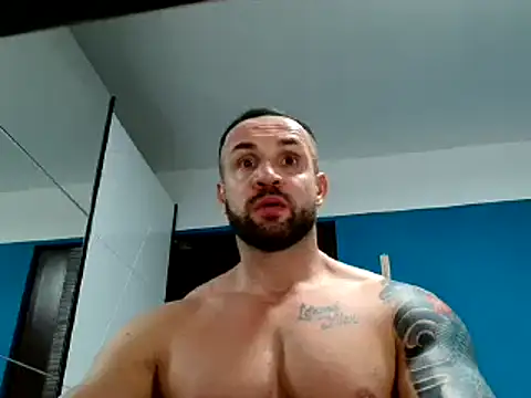 Magnificmuscles89 online show from 02/07/25, 09:48