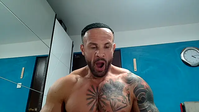 Magnificmuscles89 online show from 09/30/25, 01:16