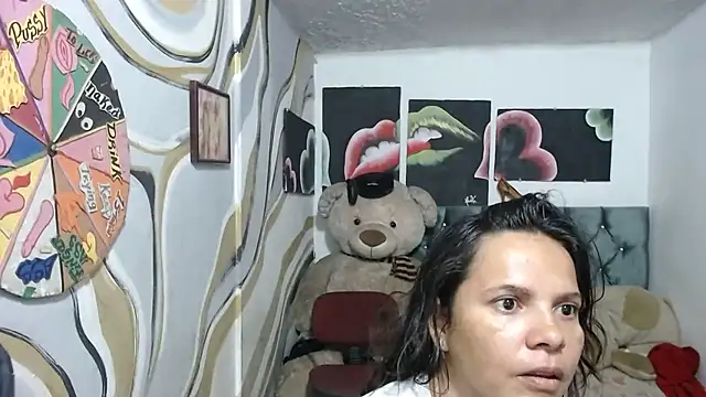 manzanahot9 online show from 07/30/26, 06:07