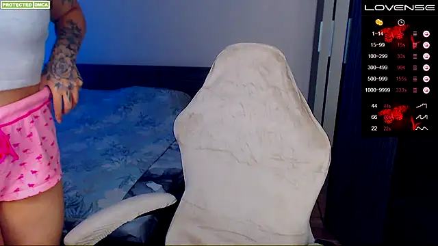 Snapshot of Cutie-Melanie chatting on 09/25/25, 10:13 Cutie-Melanie online show from 09/25/25, 10:13