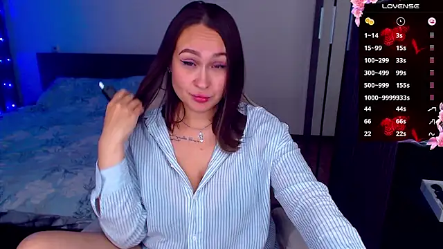 Snapshot of Cutie-Melanie chatting on 10/12/25, 07:46 Cutie-Melanie online show from 10/12/25, 07:46