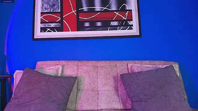 Snapshot of liccy_hall chatting on 11/14/25, 11:42 liccy hall online show from 11/14/25, 11:42