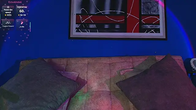 Snapshot of liccy_hall chatting on 11/16/25, 12:33 liccy hall online show from 11/16/25, 12:33