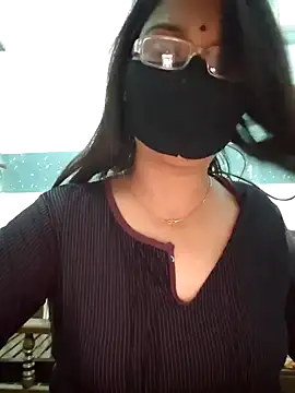 Aishwaryaa 69 online show from 01/02/25, 03:29