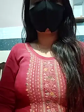 Aishwaryaa 69 online show from 02/04/25, 01:16
