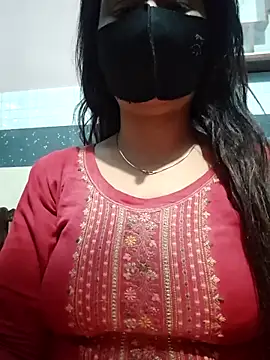 Aishwaryaa 69 online show from 02/09/25, 01:56