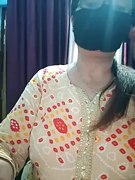 Aishwaryaa 69 online show from 09/27/25, 08:08