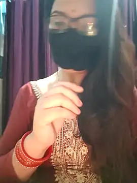 Aishwaryaa 69 online show from 11/07/25, 03:34