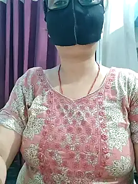 Aishwaryaa 69 online show from 07/22/26, 03:53