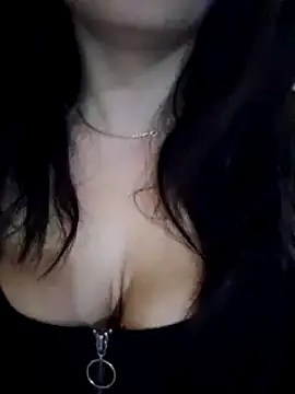 Kitty Doll69 online show from 02/06/25, 08:34
