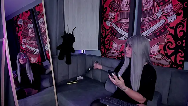 JadeyKhada online show from 10/26/25, 12:27