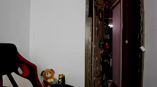 Sweet-Suck69 online show from 12/28/24, 08:47