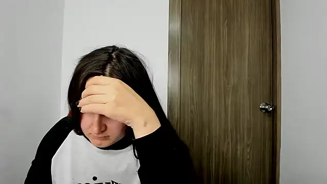 Sweet-Suck69 online show from 02/21/25, 05:56