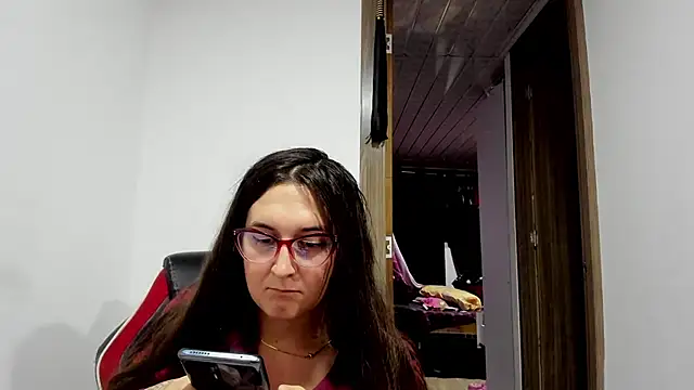 Sweet-Suck69 online show from 03/05/25, 03:40