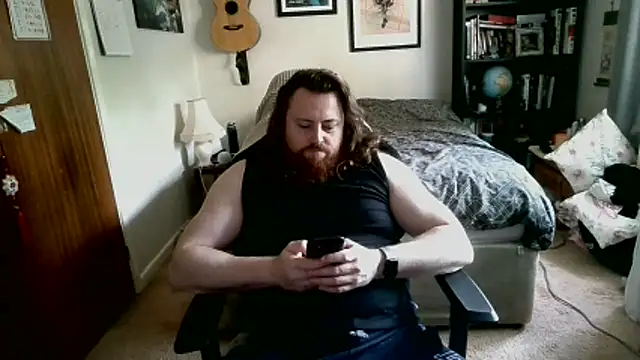 Hairy Guy30 online show from 05/17/26, 06:37