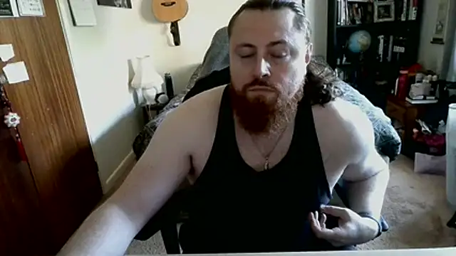 Hairy Guy30 online show from 06/12/26, 06:29