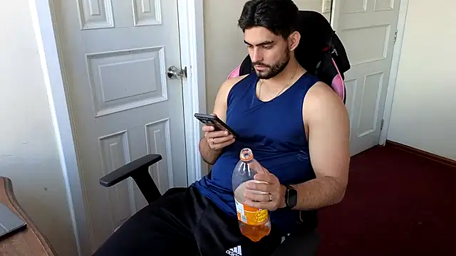 Snapshot of Jackyrose chatting on 11/21/25, 04:27 Jackyrose online show from 11/21/25, 04:27