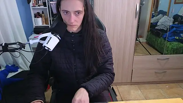 MemiKouki online show from 01/16/25, 07:52