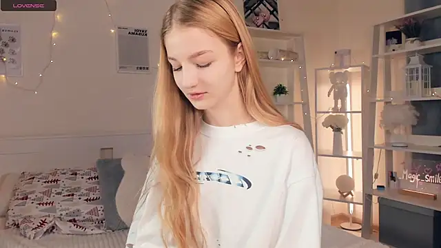 YuNabif online show from 02/12/25, 05:15