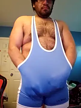 Snapshot of snortrax chatting on 01/03/25, 12:11 snortrax online show from 01/03/25, 12:11