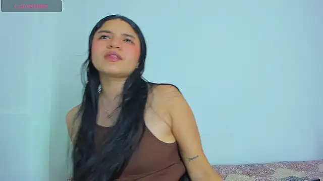 ayheleensexygirl1 online show from 12/30/24, 07:00