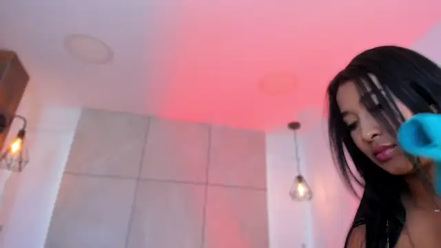 BellaHarllow online show from 05/14/26, 08:04