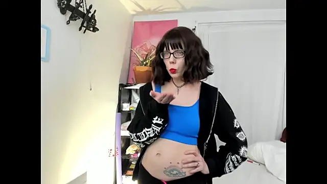 Snapshot of SaraDesirexo chatting on 02/06/25, 02:00 SaraDesirexo online show from 02/06/25, 02:00