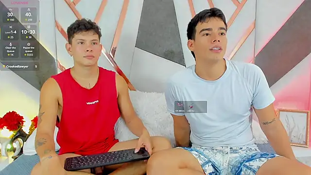 Snapshot of its_liam18 chatting on 11/22/25, 06:29 its liam18 online show from 11/22/25, 06:29