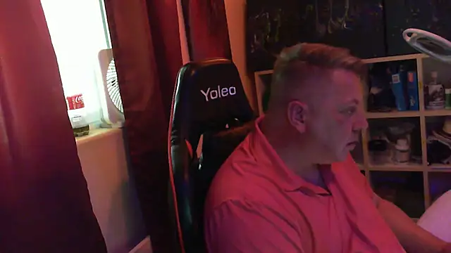 Mic Oxinner online show from 10/04/25, 09:24