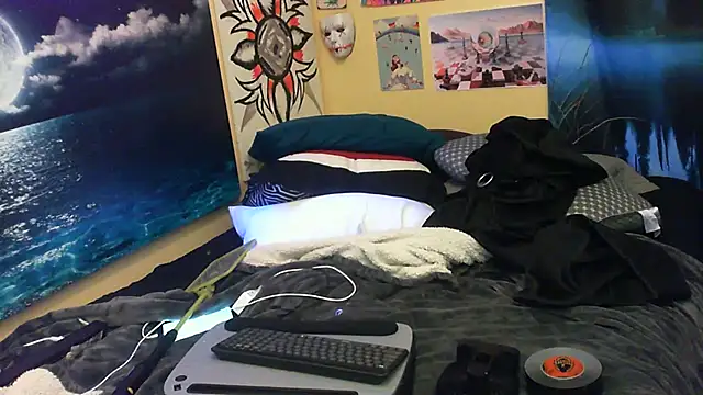 Mic Oxinner online show from 06/14/26, 09:11