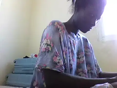 Lovely-edday2 online show from 02/18/25, 01:44