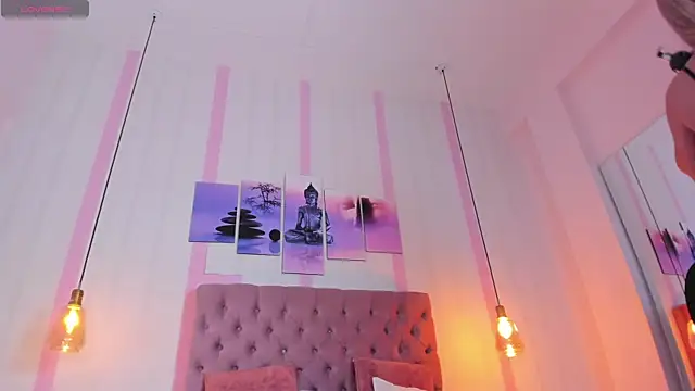 Sophia turneer online show from 01/23/25, 07:11